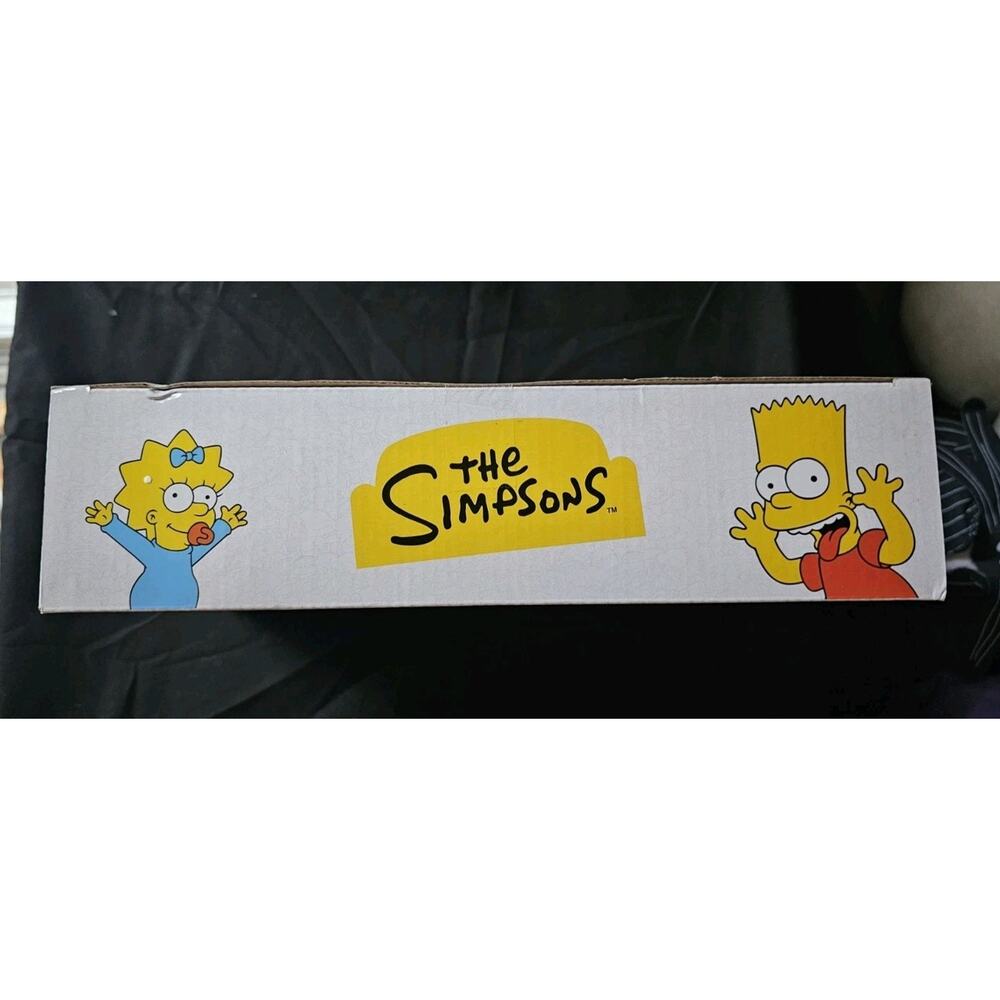 The Simpsons Living Room Diorama includes Homer 2.5" Figurine Jakks Pacific 2024 - Picture 2 of 4